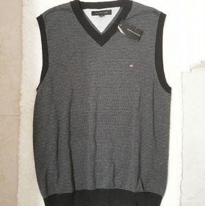 Classic Tommy Hilfiger Sweater Vest